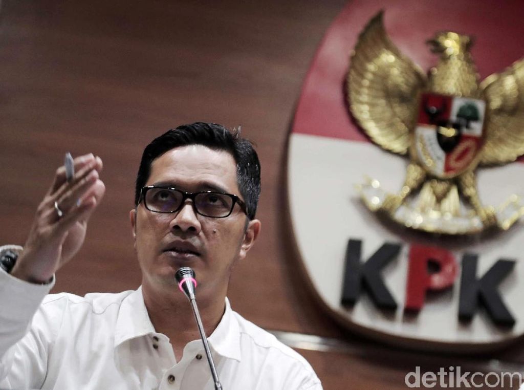 Selain Uang, KPK Juga Sita Dokumen Hukuman Disiplin Haris Hasanuddin